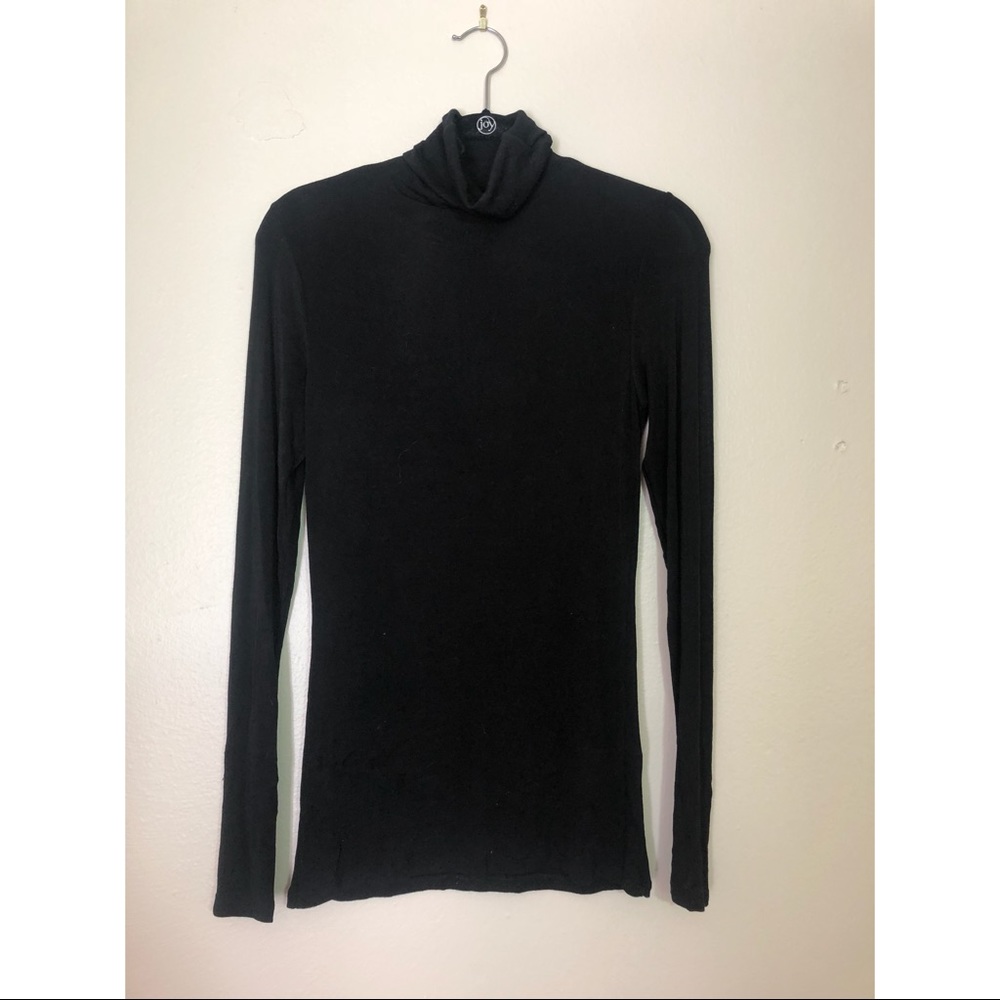 Chelsea 28 Layering Turtleneck